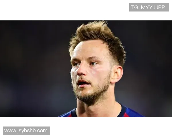 球星同款帅气足球短发造型推荐展现运动魅力与时尚风格